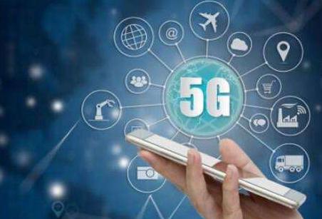 5G賦能加速 重塑信息技術(shù)、大數(shù)據(jù)與人工智能的互聯(lián)網(wǎng)信息服務(wù)新生態(tài)